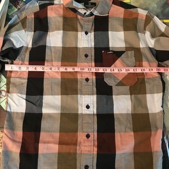 Plaid button down - Picture 4 of 5